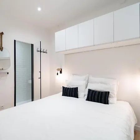 Apartamento Fusion - Charme De L'ancien Et Confort Moderne - Vieux - 2 - Wifi - 5 Min Des Plages - 30 Min De Cannes Et Monaco Nice