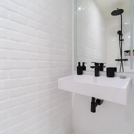 Διαμέρισμα Old Town Renovated 2br Near Beaches & Cours Saleya Νίκαια