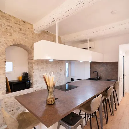 Fusion - Charme De L'ancien Et Confort Moderne - Vieux - 2 - Wifi - 5 Min Des Plages - 30 Min De Cannes Et Monaco Апартаменты