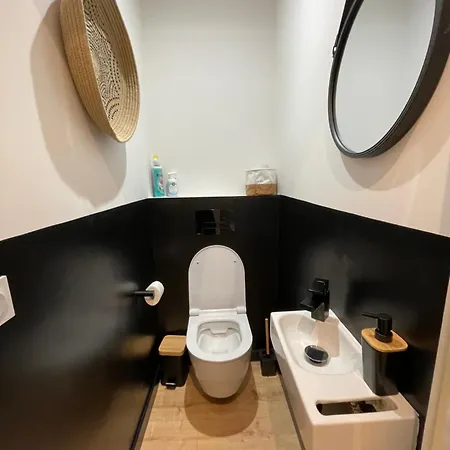 Old Town Renovated 2br Near Beaches & Cours Saleya * Νίκαια